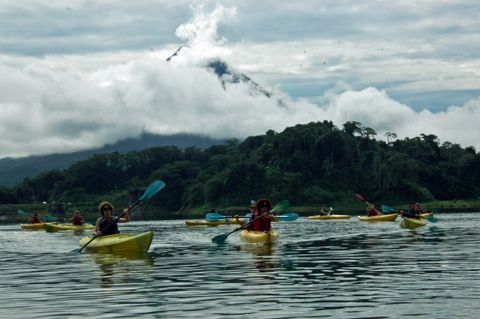 Kayaking Lake Arenal