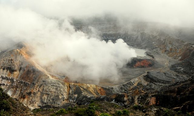 Costa Rica Volcanoes - Costa Rica Volcanoes Information